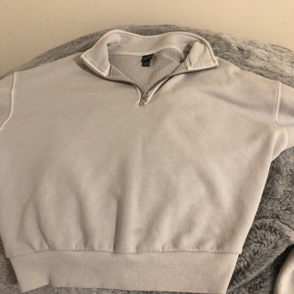 Soft Pull over - Picture 3 of 4